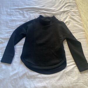 GAP textured sweatshirt